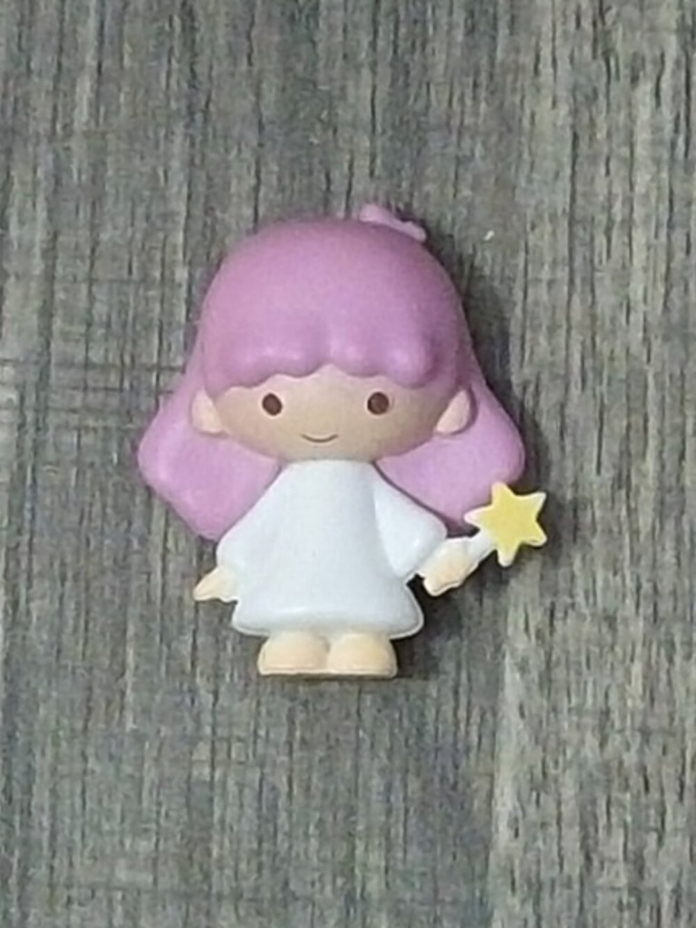 #8006 Lala Mini Figurine / Decorative Focal Bead 2"